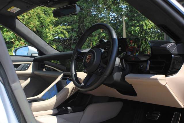2023 Porsche Taycan 0.0 Performance Plus 93.4kWh GTS Auto 4WD 4dr (11kW Charger)