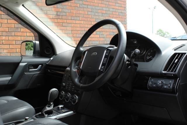 2012 Land Rover Freelander 2 2.2 SD4 HSE CommandShift 4WD Euro 5 5dr