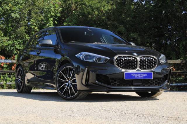 BMW 1 Series 2.0 M135i Auto xDrive Euro 6 (s/s) 5dr Hatchback Petrol Black