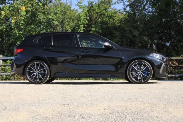 2021 BMW 1 Series 2.0 M135i Auto xDrive Euro 6 (s/s) 5dr