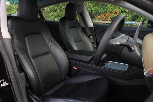 2020 Tesla Model 3 (Dual Motor) Long Range Auto 4WDE 4dr