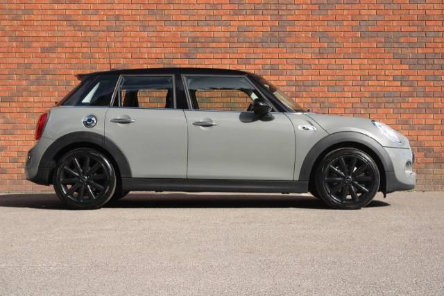 2017 Mini Hatchback 2.0 Cooper S Auto Euro 6 (s/s) 5dr