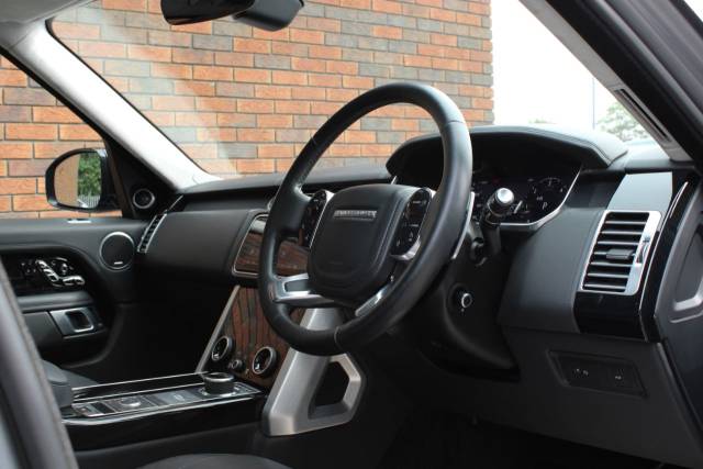 2021 Land Rover Range Rover 3.0 D300 MHEV Autobiography Auto 4WD Euro 6 (s/s) 5dr