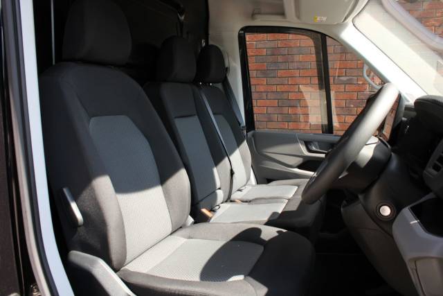 2025 Volkswagen Crafter 2.0 TDI CR35 Commerce Plus FWD MWB High Roof Euro 6 (s/s) 5dr
