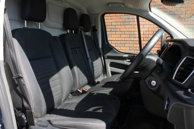 2022 Ford Transit Custom 2.0 300 EcoBlue Limited L1 H1 Euro 6 (s/s) 5dr