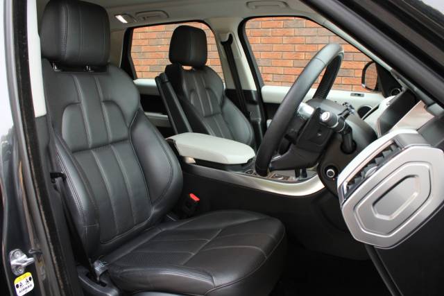 2016 Land Rover Range Rover Sport 3.0 SD V6 HSE Auto 4WD Euro 6 (s/s) 5dr