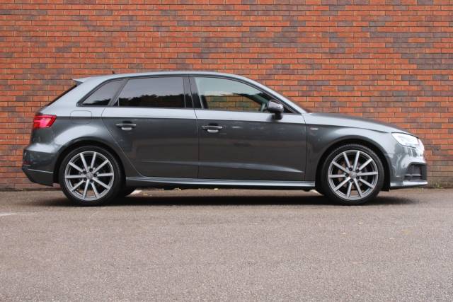 2019 Audi A3 1.5 TFSI CoD 35 Black Edition Sportback Euro 6 (s/s) 5dr