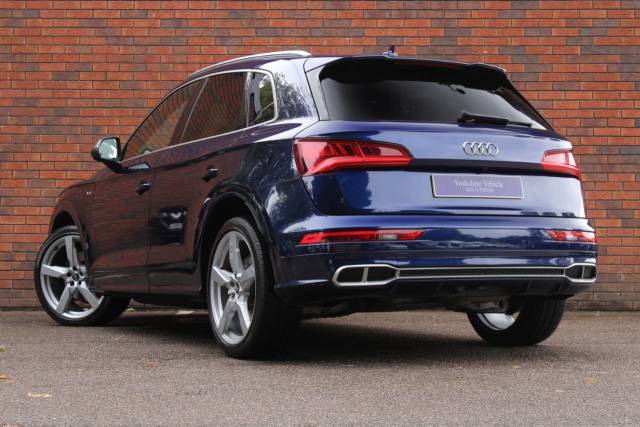 2017 Audi SQ5 3.0 TFSI V6 Tiptronic quattro Euro 6 (s/s) 5dr