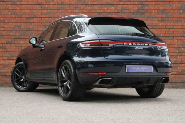 2020 Porsche Macan 2.0T PDK 4WD Euro 6 (s/s) 5dr