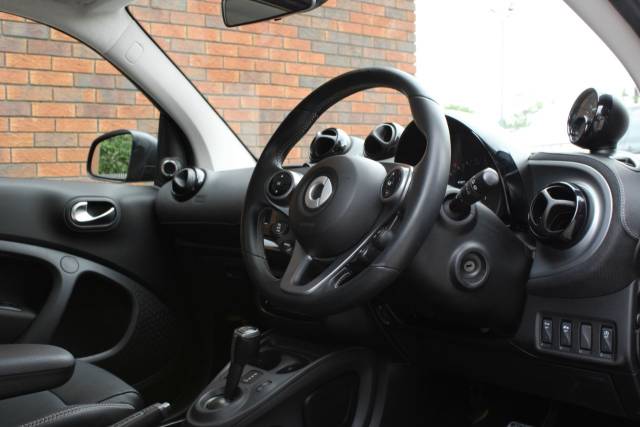 2017 Smart Fortwo Coupe 0.9T BRABUS Xclusive Twinamic Euro 6 (s/s) 2dr