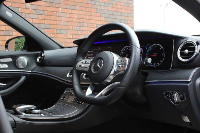2019 Mercedes-Benz E Class 2.0 E220d AMG Line (Premium Plus) Saloon 4dr Diesel G-Tronic+ Euro 6 (s/s) (194 ps)