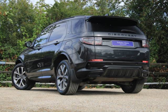 2024 Land Rover Discovery Sport 1.5 P300e 12.2kWh Dynamic HSE Auto 4WD Euro 6 (s/s) 5dr