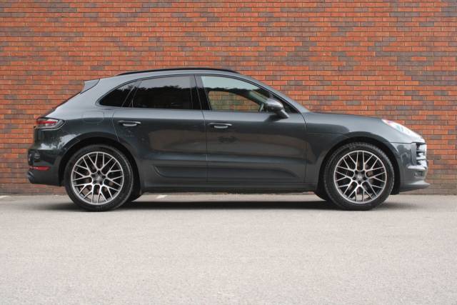 2019 Porsche Macan 2.0T PDK 4WD Euro 6 (s/s) 5dr