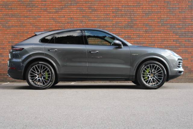 2019 Porsche Cayenne 3.0 V6 E-Hybrid 14.1kWh TiptronicS 4WD Euro 6 (s/s) 5dr (3.6kW Charger)