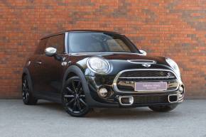 2015 (15) MINI Hatchback at Yorkshire Vehicle Solutions York