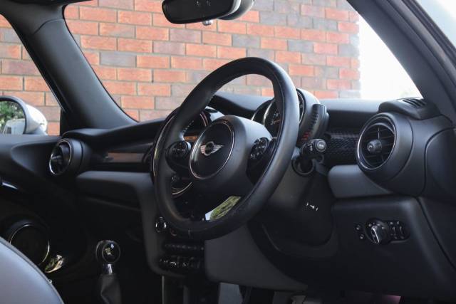 2015 Mini Hatchback 2.0 Cooper S Euro 6 (s/s) 3dr