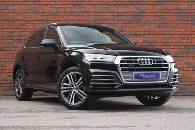 Audi Q5 2.0 TDI 40 S line S Tronic quattro Euro 6 (s/s) 5dr Four Wheel Drive Diesel Black
