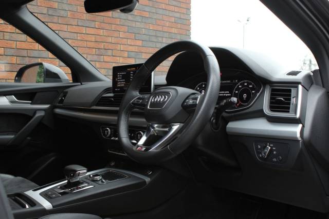 2018 Audi Q5 2.0 TDI 40 S line S Tronic quattro Euro 6 (s/s) 5dr
