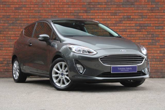 Ford Fiesta 1.0T EcoBoost Titanium Euro 6 (s/s) 3dr Hatchback Petrol Grey