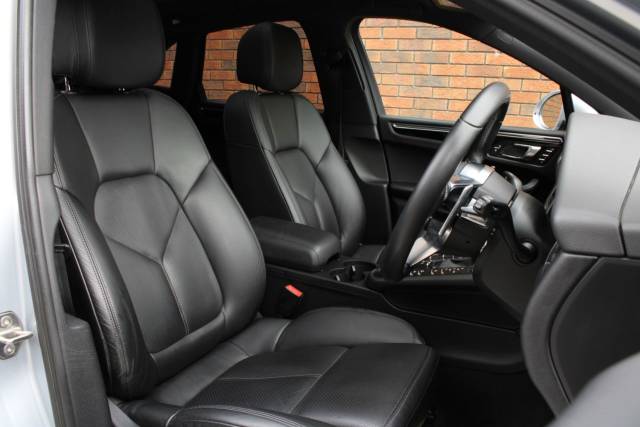 2015 Porsche Macan 3.0 TD V6 S PDK 4WD Euro 6 (s/s) 5dr