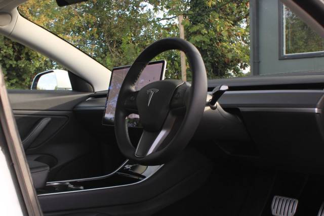 2020 Tesla Model 3 (Dual Motor) Performance Auto 4WDE 4dr (Performance Upgrade)