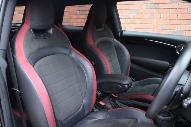 2019 Mini Hatchback 2.0 John Cooper Works II 3dr Auto [8 Speed]