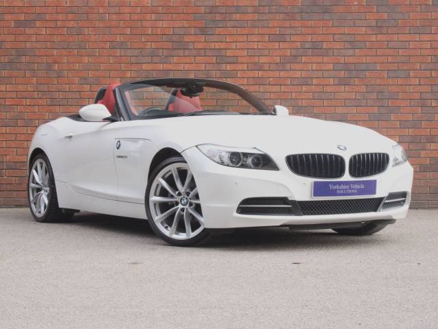 BMW Z4 2.5 23i sDrive Highline Edition 2dr Convertible Petrol White