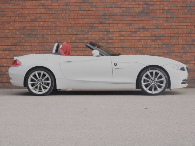 2011 BMW Z4 2.5 23i sDrive Highline Edition 2dr