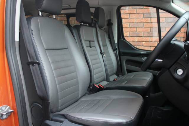 2021 Ford Tourneo Custom 2.0 EcoBlue 130ps L/R 9 Seater Titanium Auto