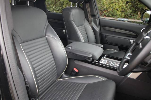 2020 Land Rover Discovery 3.0 SDV6 HSE 5dr Auto