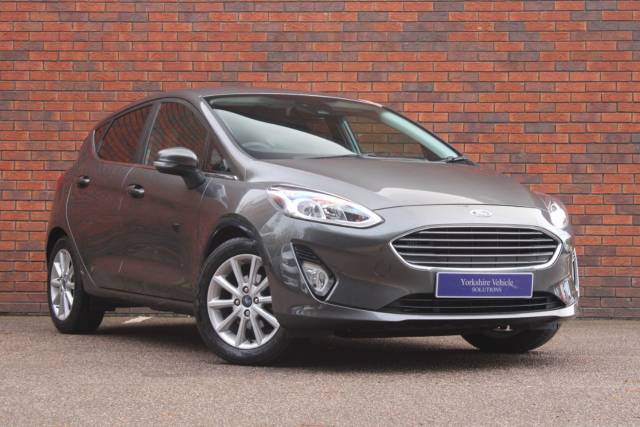 Ford Fiesta 1.0T EcoBoost Titanium Euro 6 (s/s) 5dr Hatchback Petrol Grey
