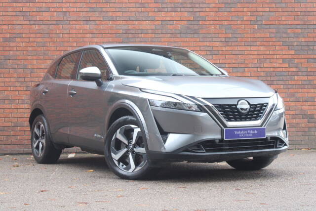 Nissan Qashqai 1.5 E-Power Acenta Premium 5dr Auto Hatchback Petrol / Electric Hybrid Grey