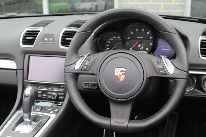 Porsche Boxster 2.7 981 PDK 2dr Convertible Petrol Black