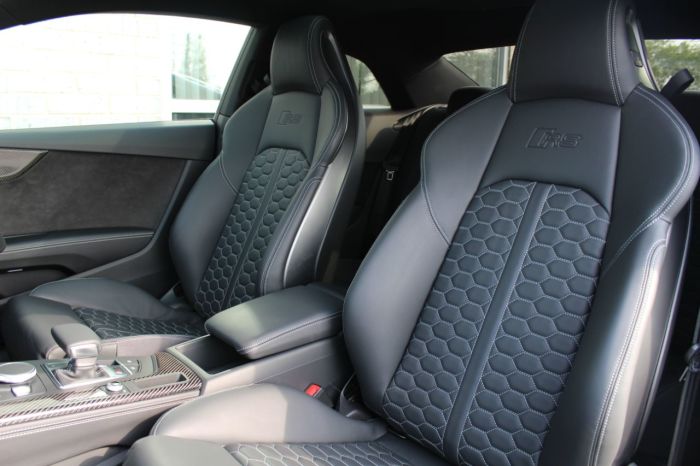 Audi RS5 2.9 TFSI Quattro 2dr Tiptronic Coupe Petrol Grey