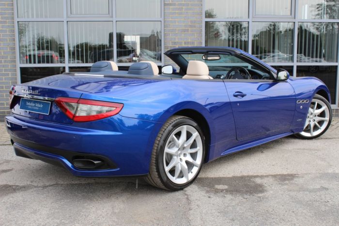 Maserati Grancabrio 4.7 V8 Sport 2dr MC Shift Convertible Petrol Blue