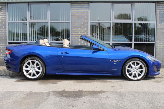 Maserati Grancabrio 4.7 V8 Sport 2dr MC Shift Convertible Petrol Blue
