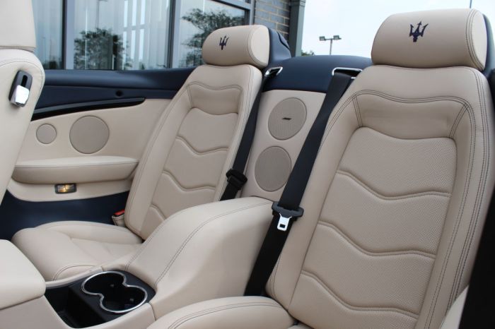 Maserati Grancabrio 4.7 V8 Sport 2dr MC Shift Convertible Petrol Blue